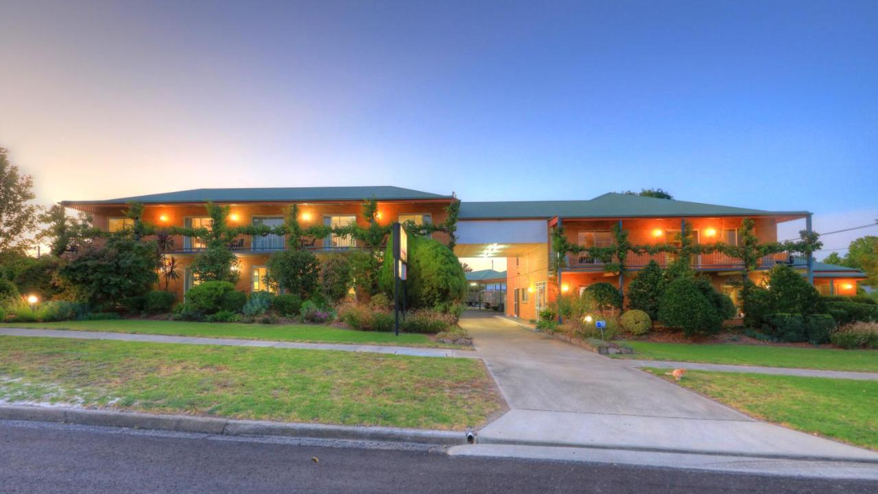 The Vines Motel & Cottages Stanthorpe Kültér fotó